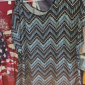 * Stylish Chevron Women's Blouse - Black and Blue 3 For $12.00